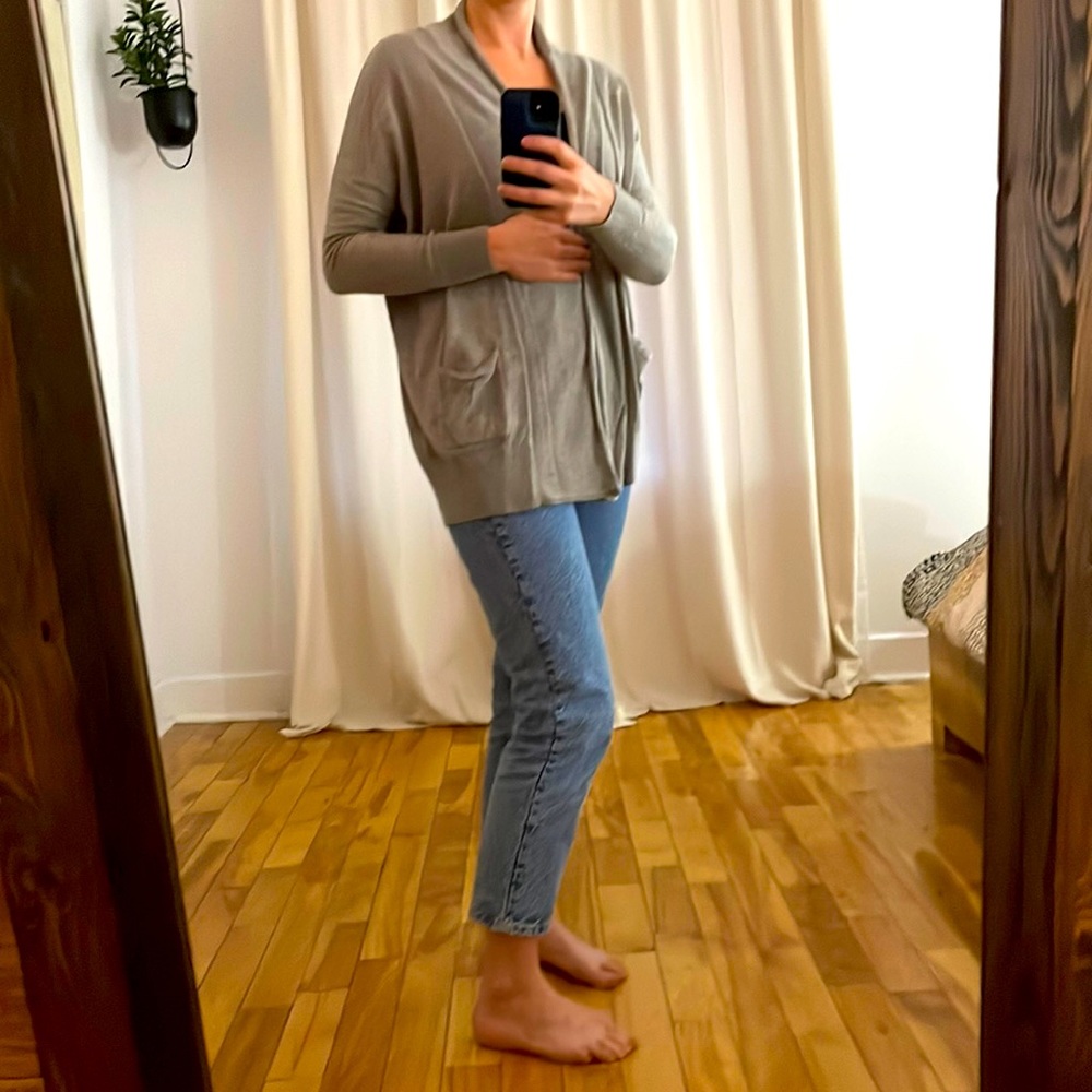 3/30$ Mexx gray vest